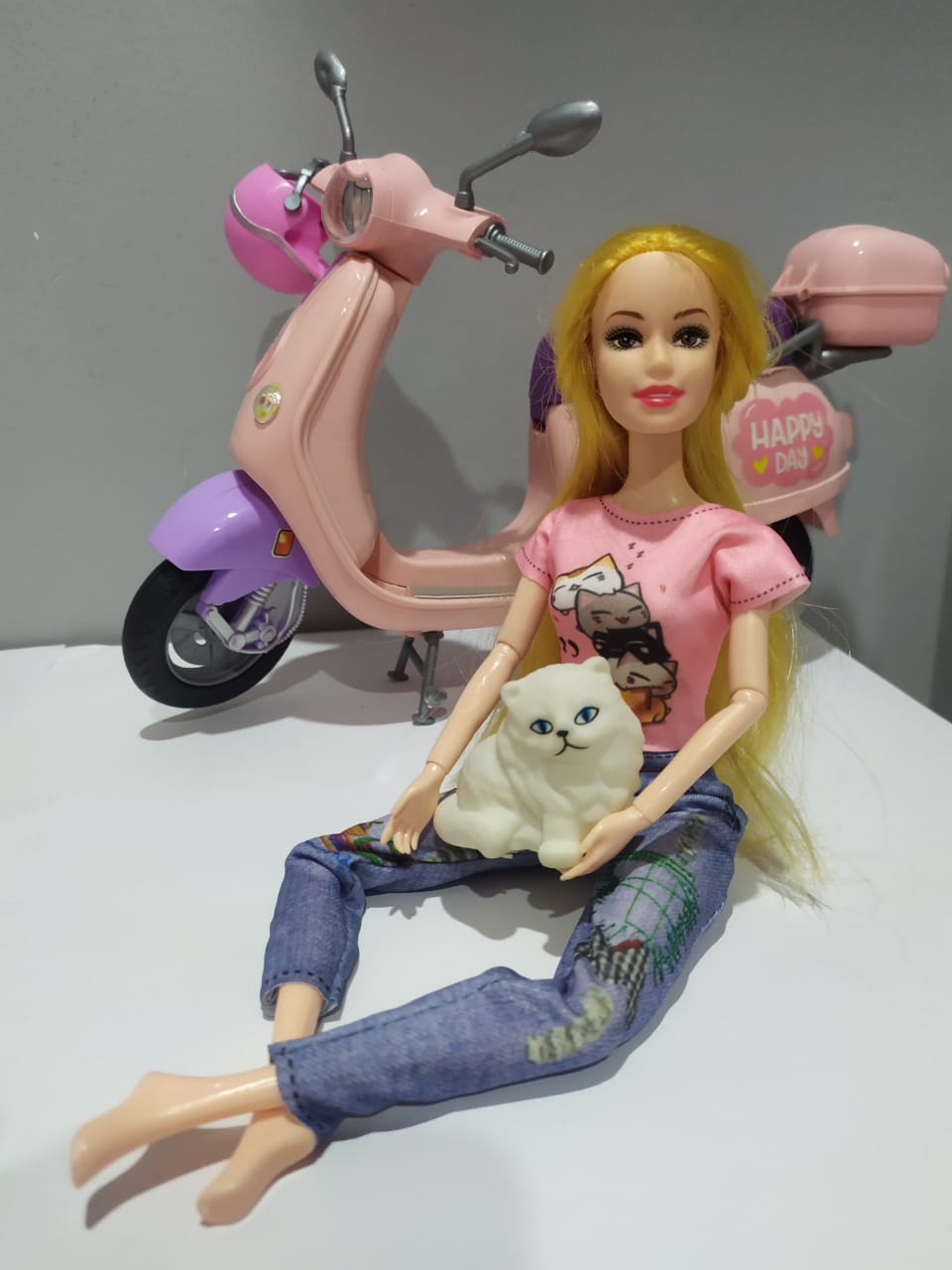 Muñeca Con Moto